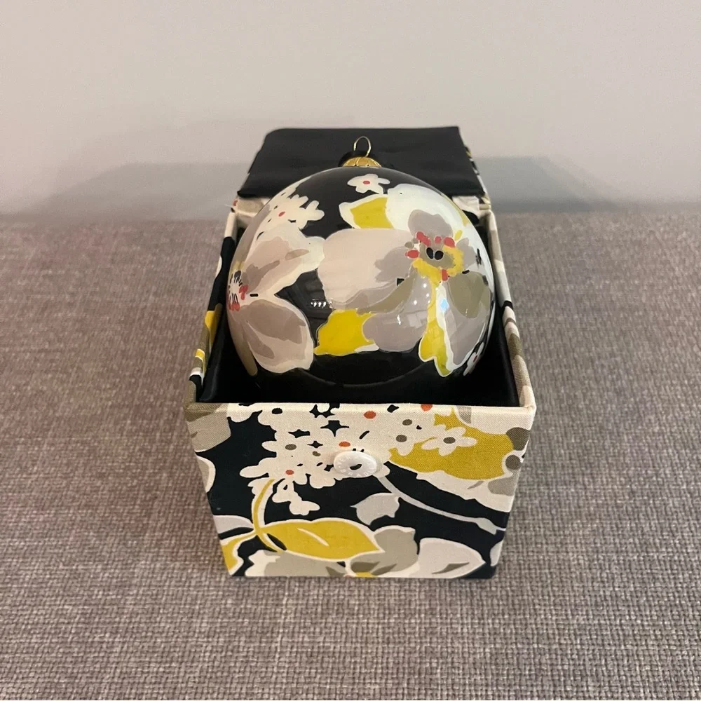 Vera Bradley excellent preowned